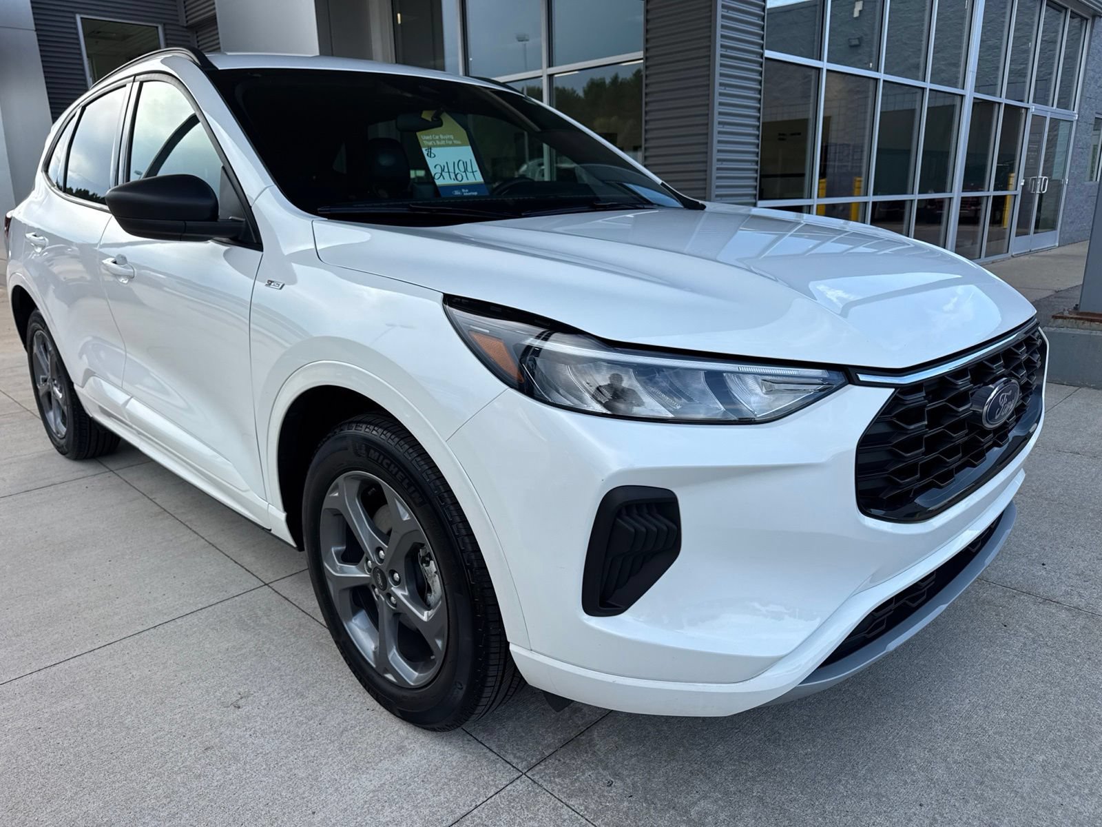 Certified 2024 Ford Escape ST-Line w/ Tech Pack #1 AWD/4WD image 10