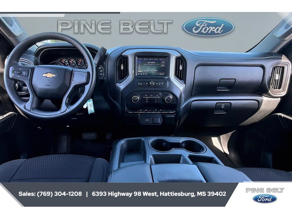 Used 2020 Chevrolet Silverado 1500 Custom w/ Custom Value Package AWD/4WD image 14
