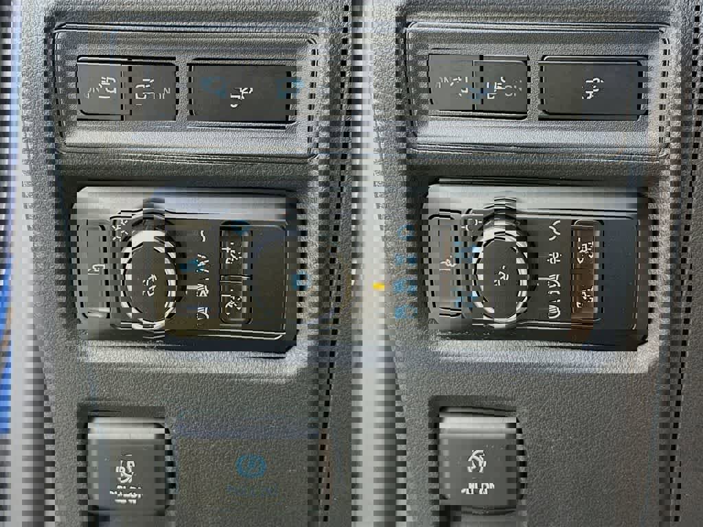 Certified 2023 Ford F150 XLT w/ Equipment Group 302A High image 26