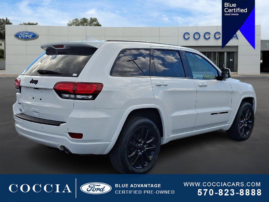 Used 2020 Jeep Grand Cherokee Altitude AWD/4WD image 4