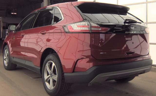 Certified 2022 Ford Edge SEL w/ Convenience Package AWD/4WD image 2