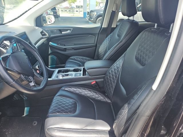 Certified 2024 Ford Edge Titanium AWD/4WD image 6