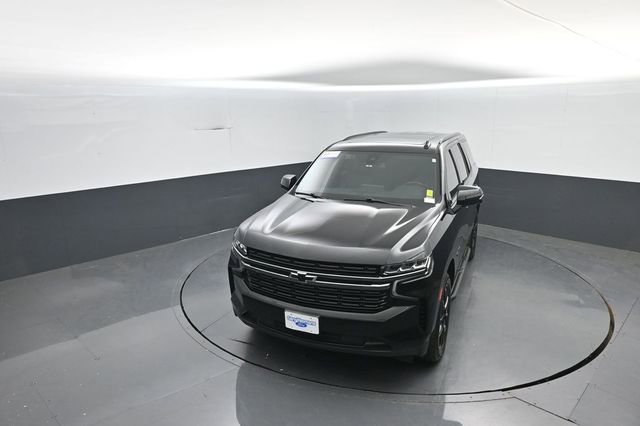 Used 2022 Chevrolet Tahoe RST w/ Luxury Package AWD/4WD image 29
