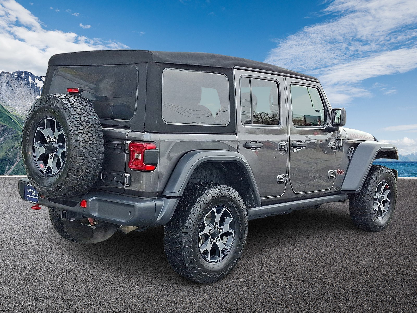 Used 2018 Jeep Wrangler Unlimited Rubicon w/ Dual Top Group image 6