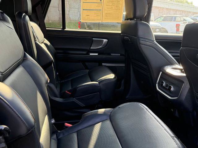 Certified 2025 Ford Expedition Tremor AWD/4WD image 21