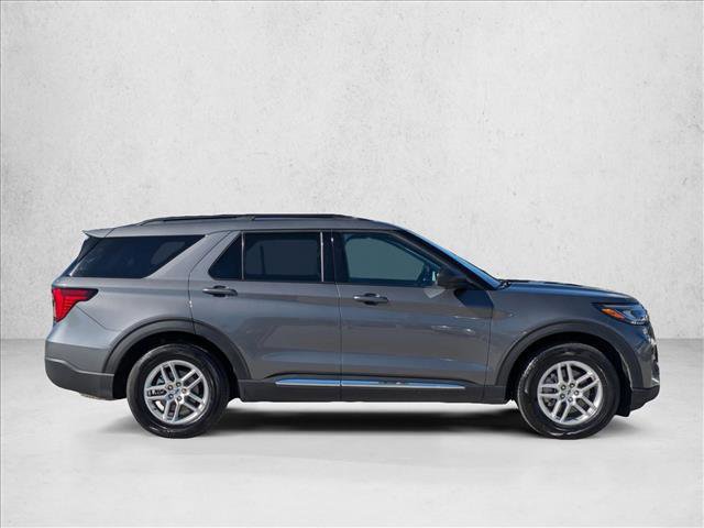 Certified 2025 Ford Explorer Active image 2