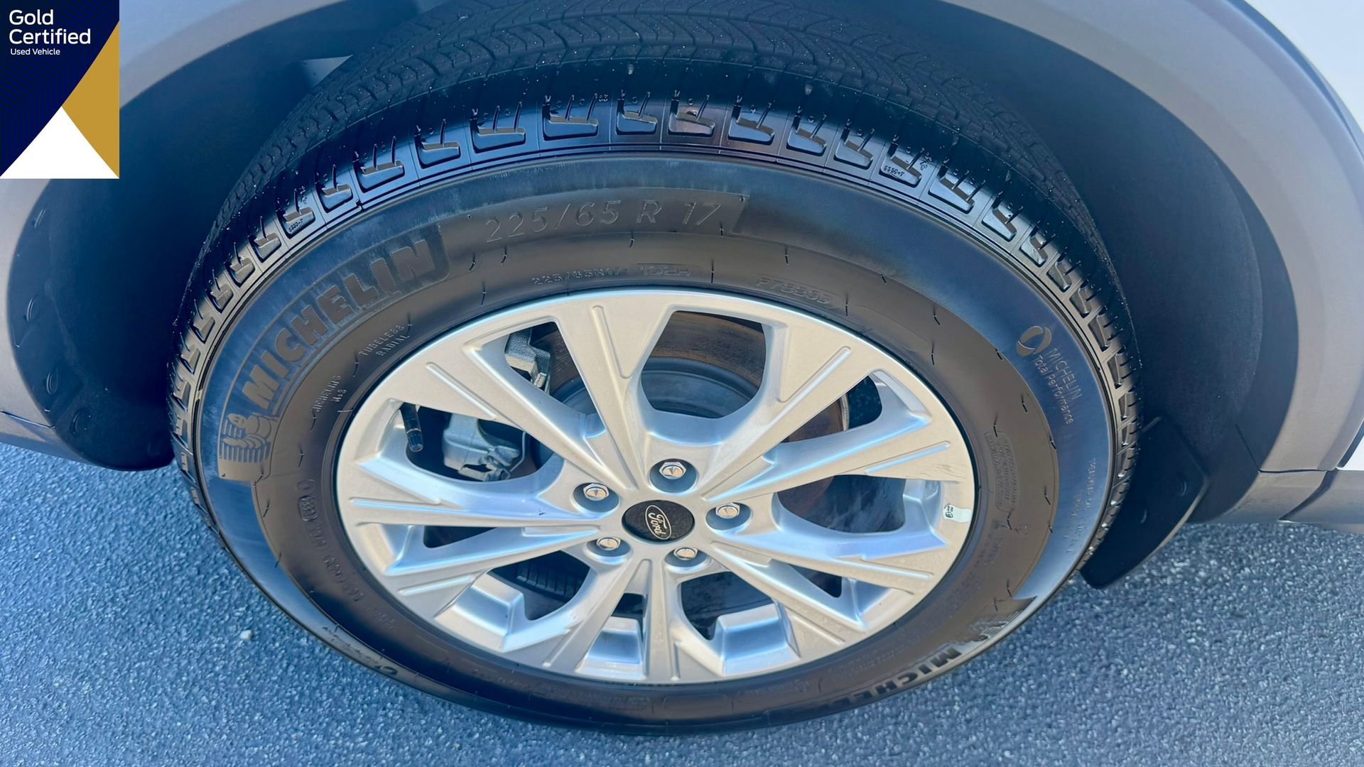 Certified 2025 Ford Escape Active image 8