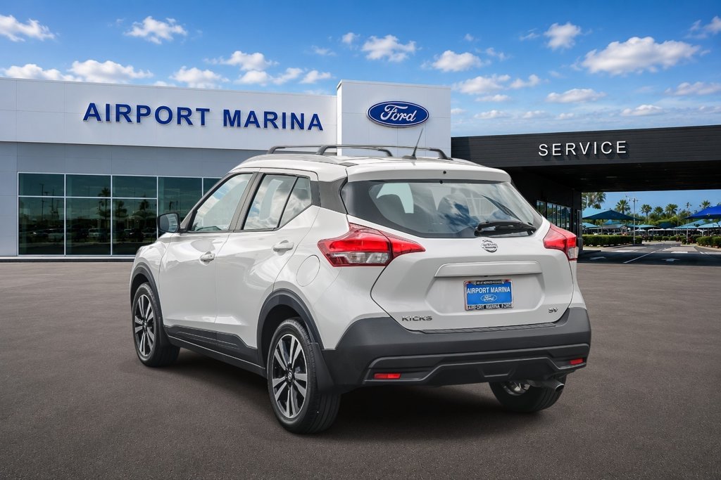 Used 2019 Nissan Kicks SV w/ Exterior Package FWD image 6