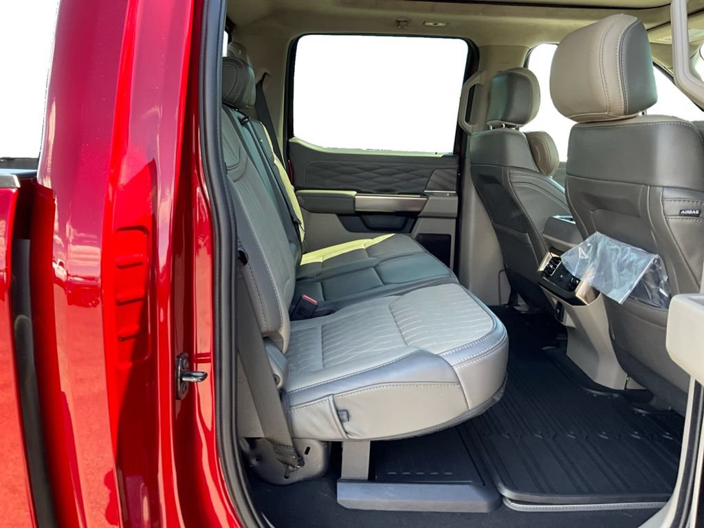 Certified 2025 Ford F350 Platinum w/ Platinum Plus Package AWD/4WD image 14