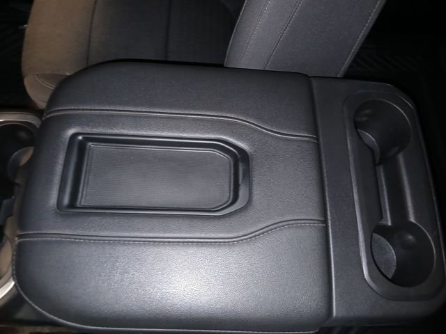 Used 2021 Chevrolet Silverado 1500 LT Trail Boss w/ Bed Protection Package image 39