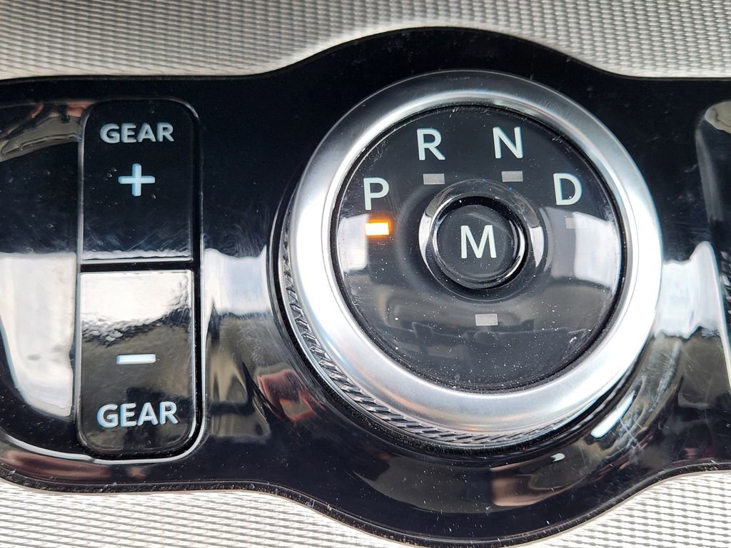 Certified 2025 Ford Expedition Active image 35