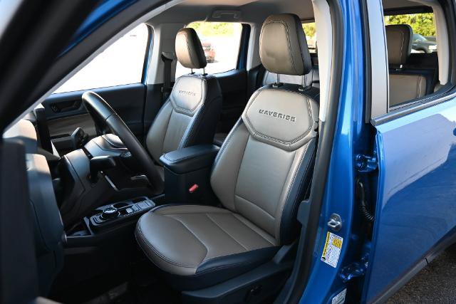 Certified 2025 Ford Maverick Lariat w/ 4K Tow Package AWD/4WD image 20