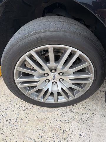 Certified 2023 Ford Expedition Platinum AWD/4WD image 9