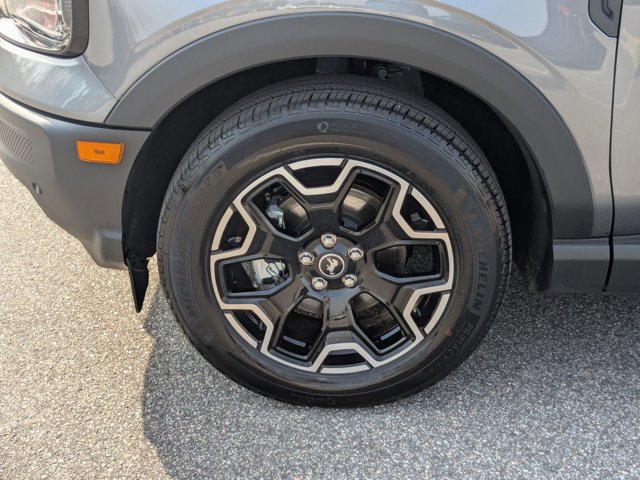 Certified 2025 Ford Bronco Sport Outer Banks w/ Outer Banks Tech Package+ image 11