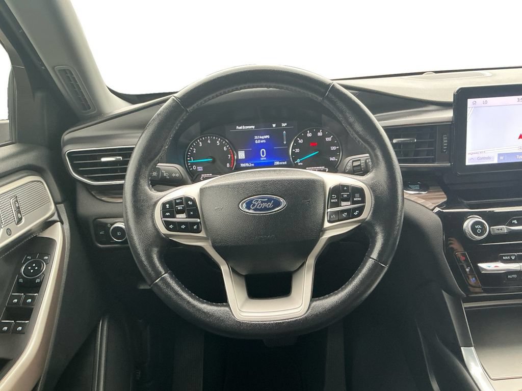 Certified 2023 Ford Explorer Limited RWD image 18