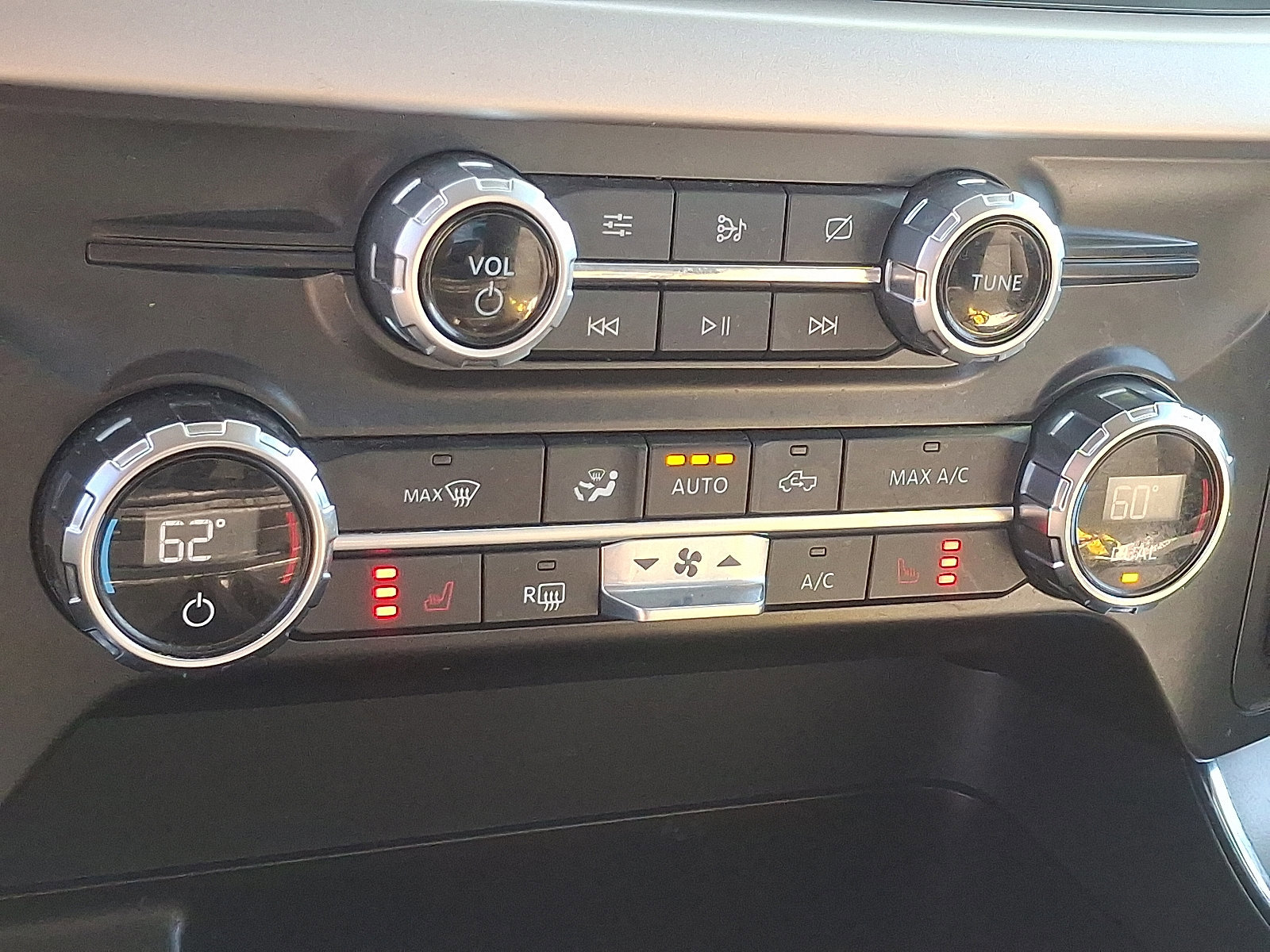 Certified 2021 Ford F150 XLT w/ Equipment Group 302A High image 15