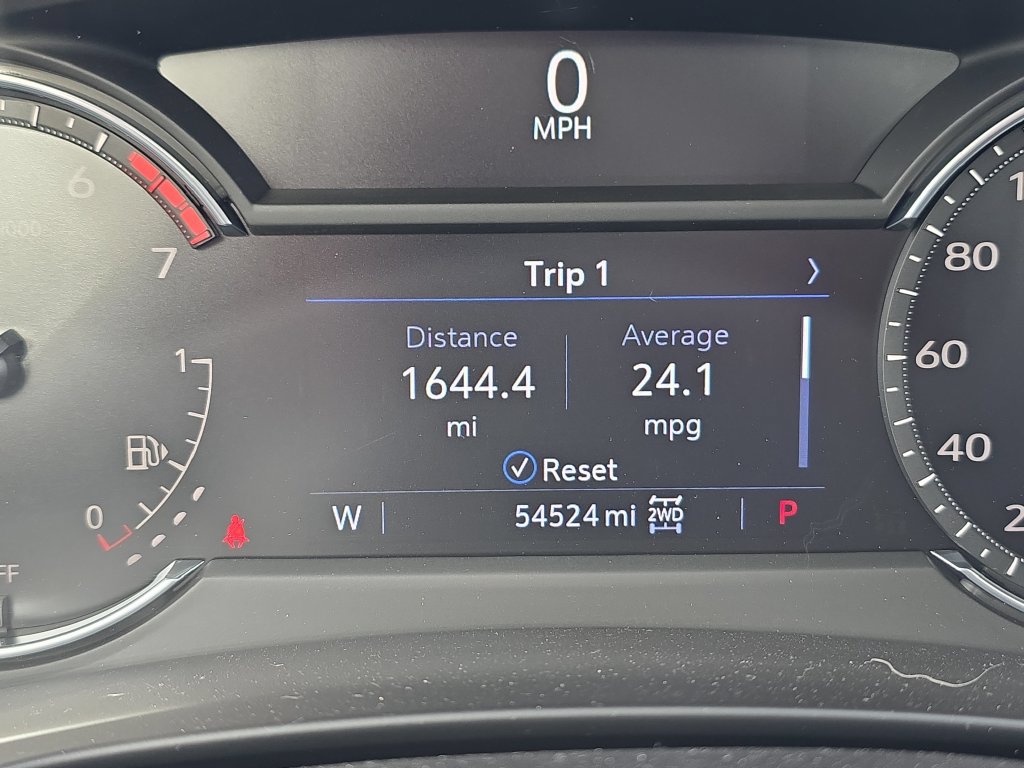 Used 2021 Cadillac XT4 Luxury w/ Cold Weather Package AWD/4WD image 27
