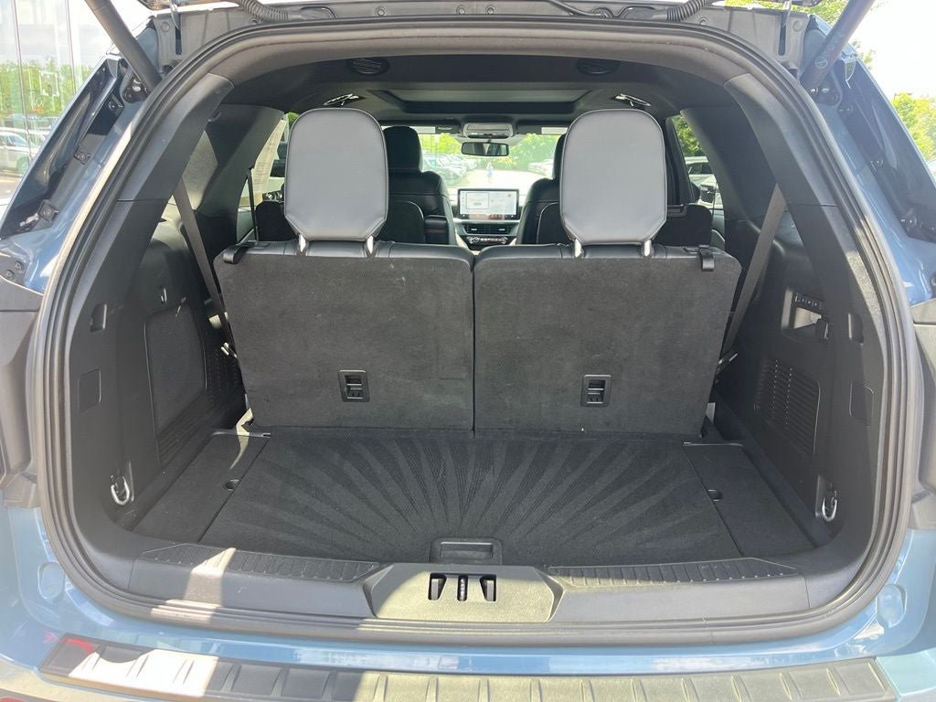 Certified 2025 Ford Explorer ST w/ Sun And Sound Package AWD/4WD image 12