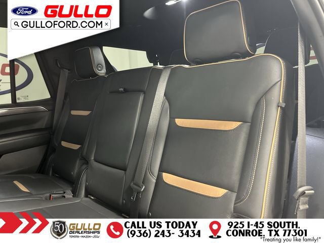 Used 2022 GMC Yukon AT4 AWD/4WD image 13
