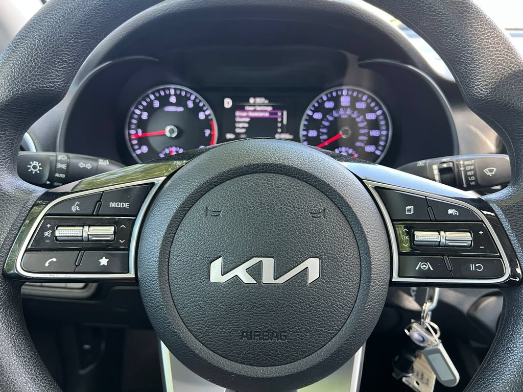 Used 2024 Kia Forte LXS FWD image 22