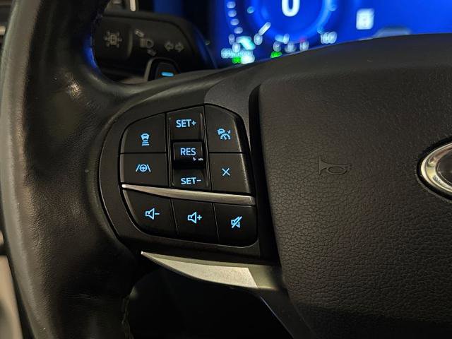 Certified 2020 Ford Explorer Platinum w/ Premium Technology Package image 15