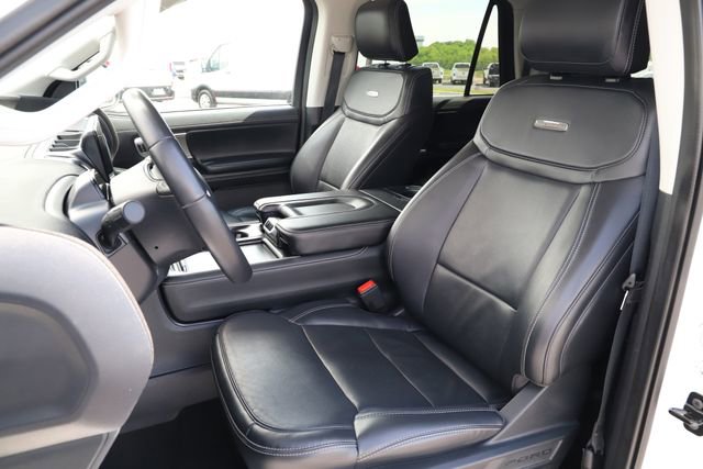 Certified 2025 Ford Expedition Max Platinum AWD/4WD image 19