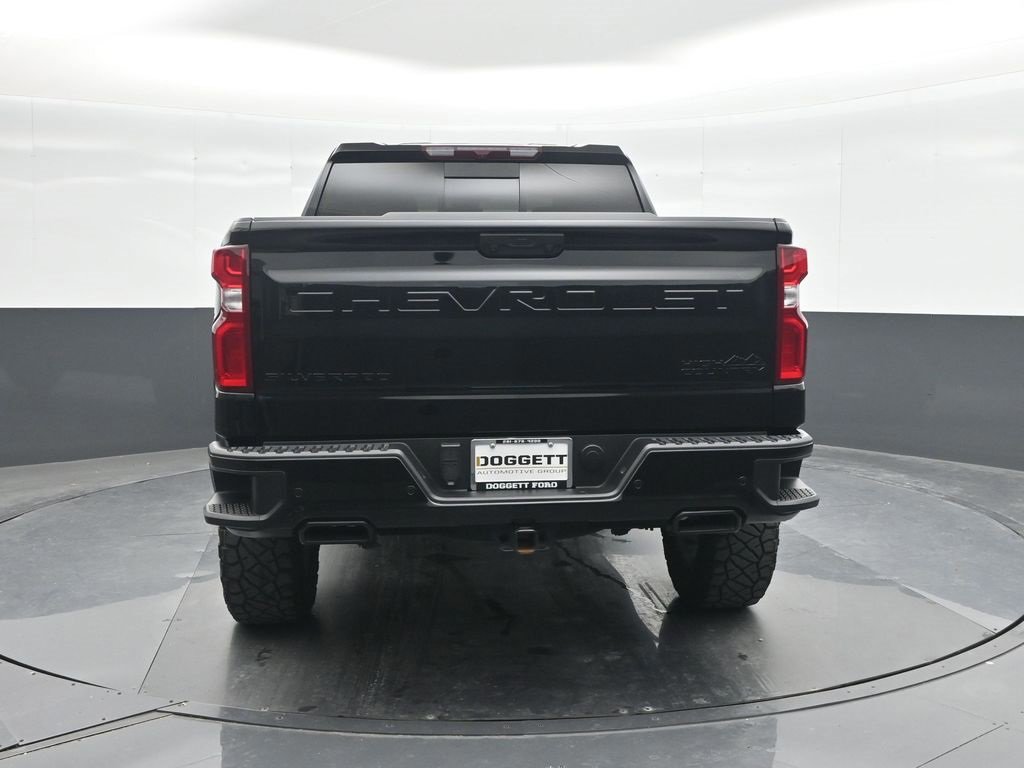 Used 2024 Chevrolet Silverado 1500 High Country w/ High Country Premium Package image 5