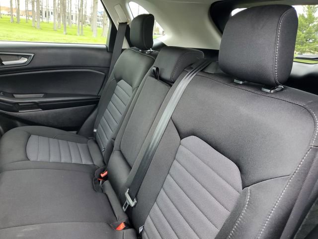 Certified 2023 Ford Edge SE w/ Black Appearance Package AWD/4WD image 34