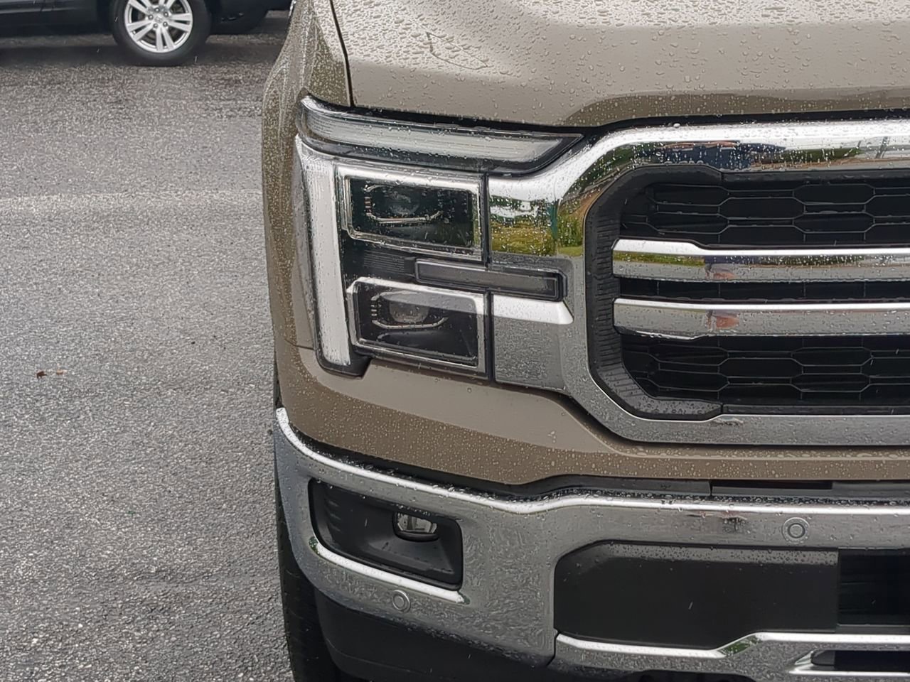 Certified 2025 Ford F150 Lariat w/ Equipment Group 502A High AWD/4WD image 8