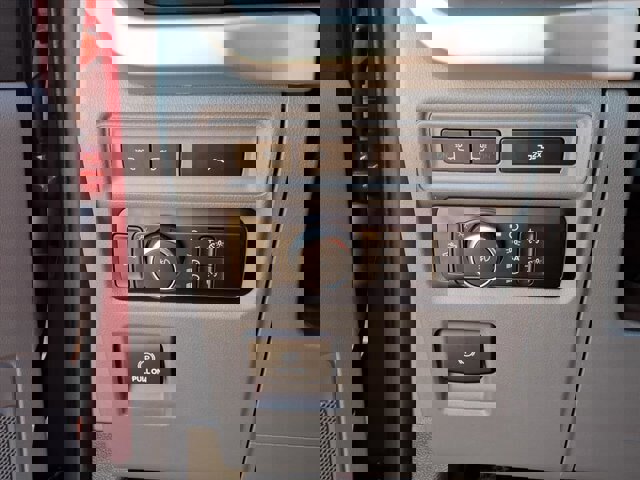 Certified 2022 Ford F150 XLT w/ Equipment Group 302A High image 22