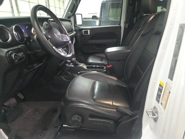 Used 2021 Jeep Wrangler Unlimited Sahara AWD/4WD image 15