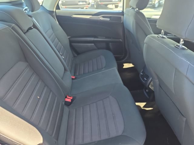Certified 2019 Ford Fusion SE FWD image 18