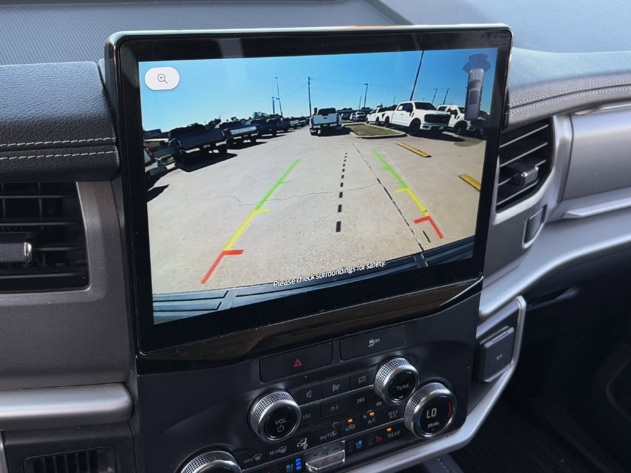 Certified 2022 Ford Expedition XLT RWD image 22