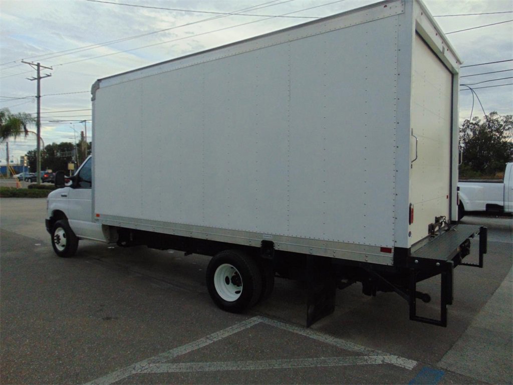 Certified 2024 Ford E-450 and Econoline 450 Super Duty w/ Power Windows & Locks Group image 2