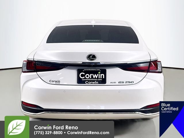 Used 2023 Lexus ES 250 w/ Premium Package AWD/4WD image 4