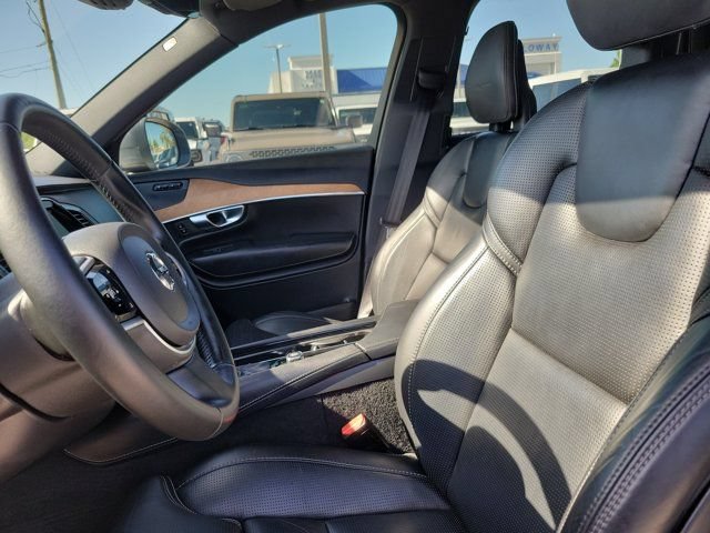 Used 2020 Volvo XC90 T6 Inscription AWD/4WD image 25