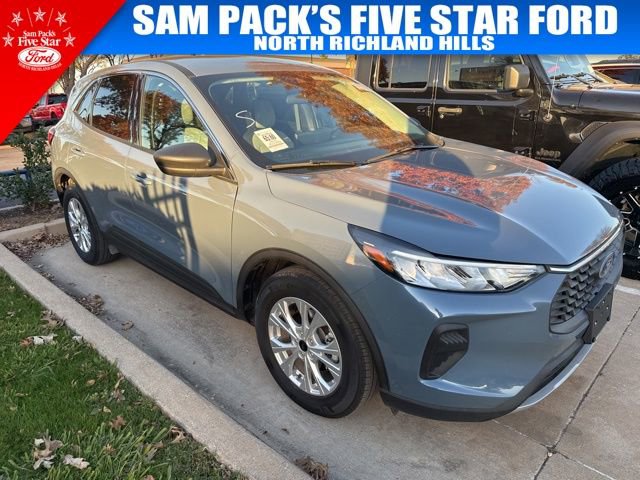 Certified 2023 Ford Escape Active w/ Tech Pack #1 image 2