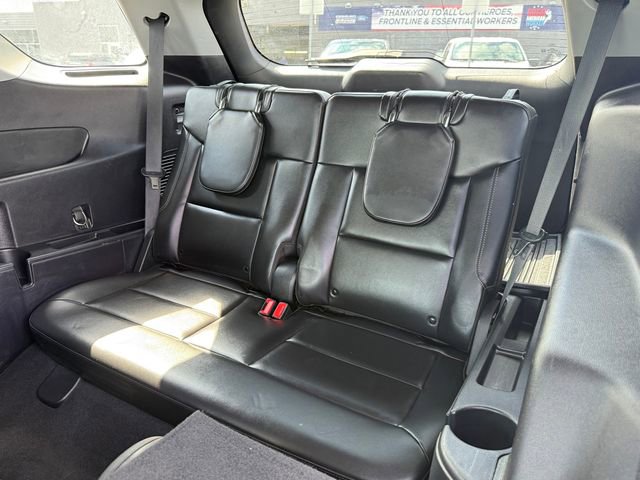 Certified 2022 Ford Explorer XLT w/ Equipment Group 202A image 10