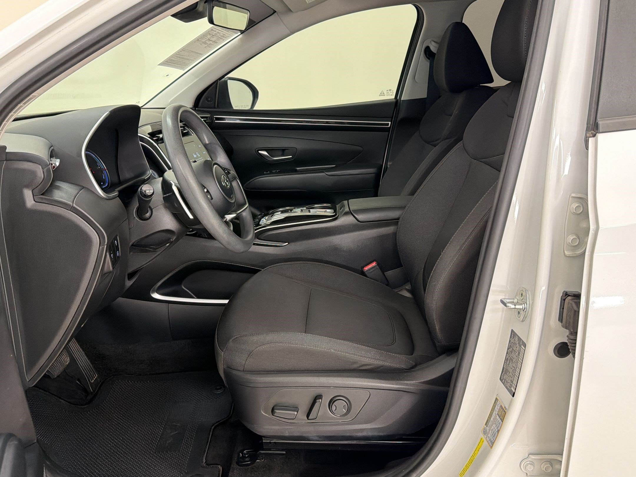 Used 2022 Hyundai Tucson Blue AWD/4WD image 5