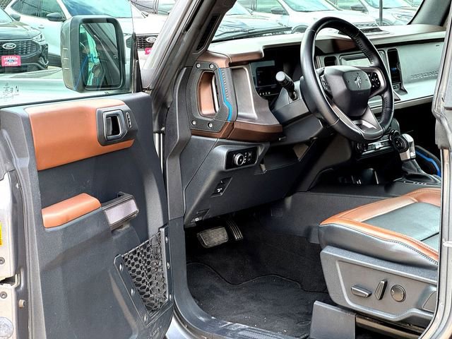 Certified 2022 Ford Bronco Outer Banks AWD/4WD image 8