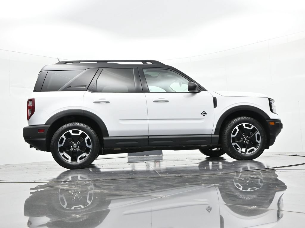 Certified 2022 Ford Bronco Sport Outer Banks w/ Tech Package AWD/4WD image 23