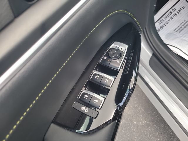 Used 2025 Kia K5 GT FWD image 11