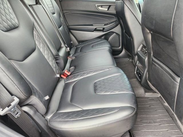 Certified 2023 Ford Edge Titanium AWD/4WD image 30