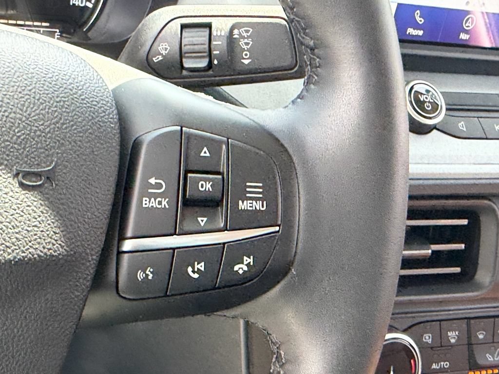 Certified 2023 Ford Maverick Lariat w/ Lariat Luxury Package FWD image 21