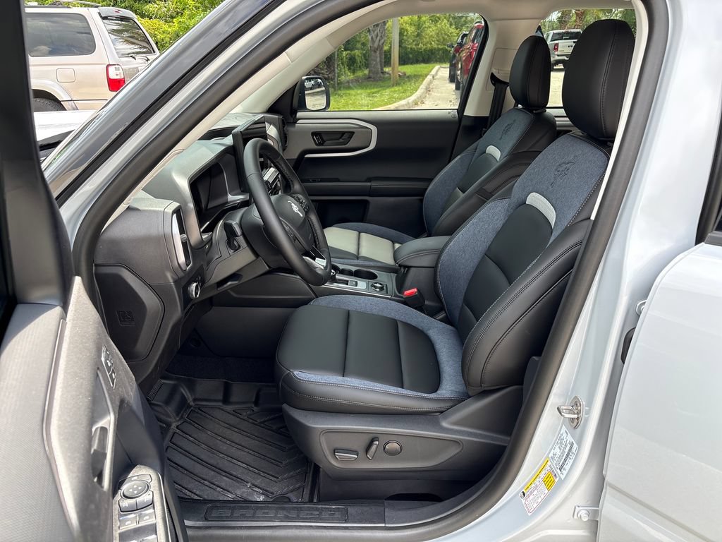 Certified 2026 Ford Bronco Sport Outer Banks w/ Outer Banks Tech Package+ AWD/4WD image 31