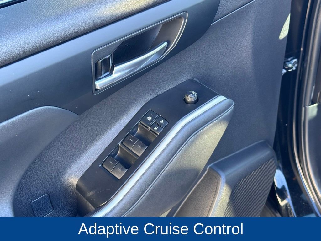 Used 2021 Toyota Highlander XLE image 9