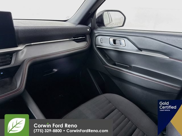 Certified 2025 Ford Explorer ST-Line w/ ST-Line Street Pack AWD/4WD image 26