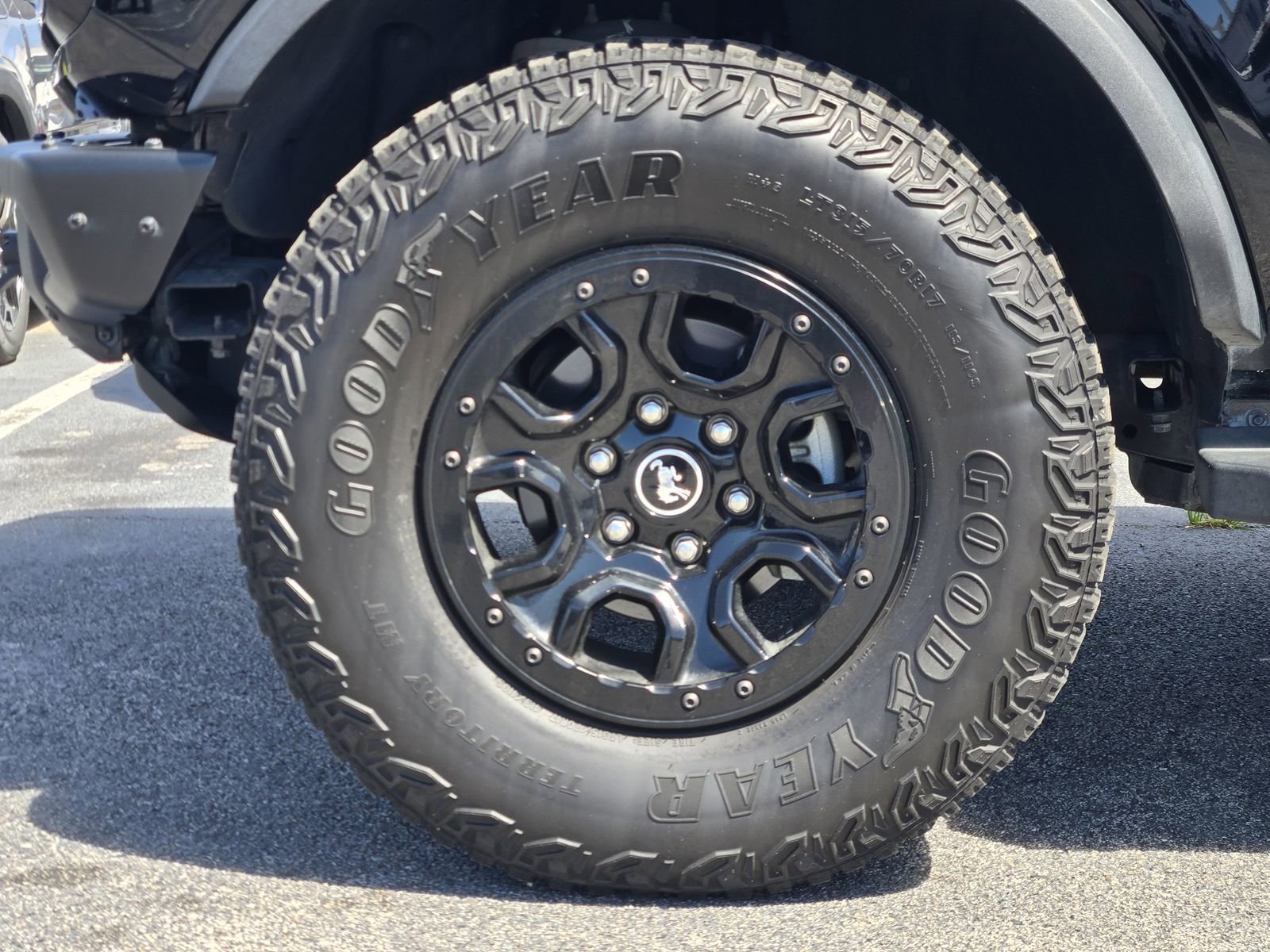 Certified 2024 Ford Bronco Wildtrak AWD/4WD image 10