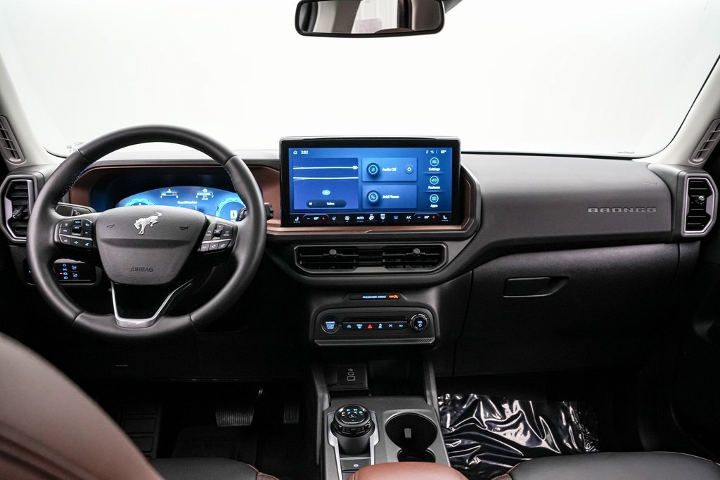 Certified 2025 Ford Bronco Sport Outer Banks w/ Outer Banks Tech Package+ image 15