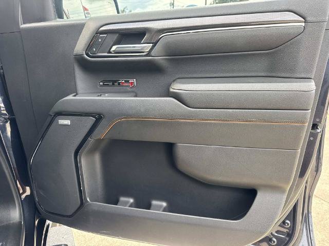 Used 2024 GMC Sierra 1500 AT4 w/ Technology Package AWD/4WD image 14